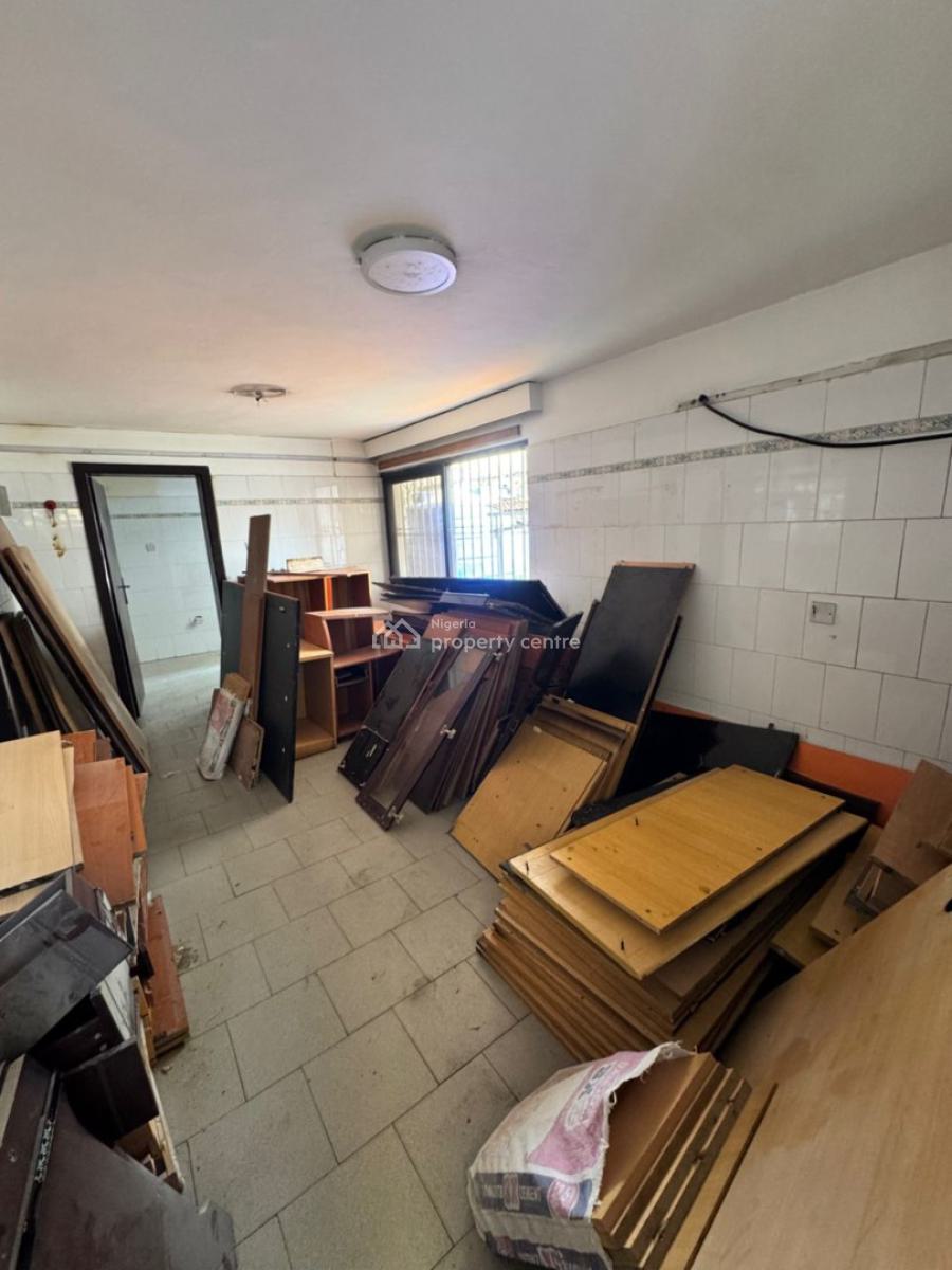 Spacious Semi Detached House with Open Space & 2-room Bq, Just Off Admiralty Way, Lekki Phase 1, Lekki, Lagos, Semi-detached Duplex for Rent