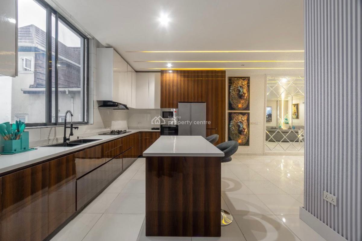 Twin Villa 2: Private 3-bedroom Triplex, Ikate, Lekki, Lagos, Flat / Apartment Short Let