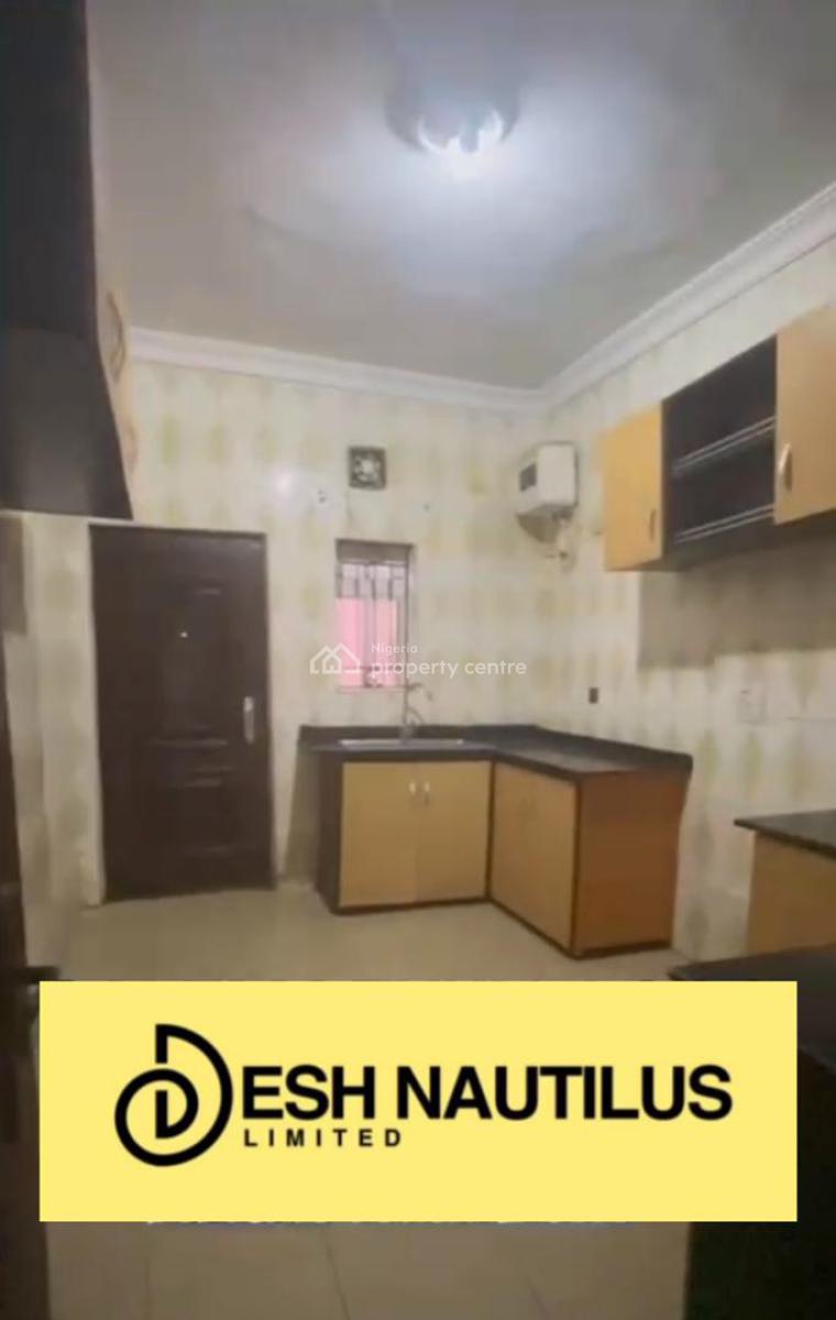 3 Bedroom Terrace Duplex, C of O, Jakande, Lekki, Lagos, Terraced Duplex for Sale