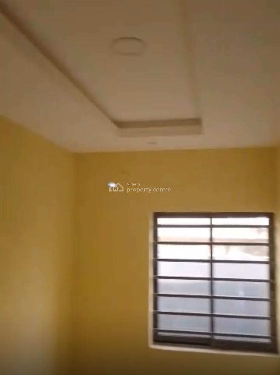 Mini Flat, Magboro, Ogun, Mini Flat (room and Parlour) for Rent