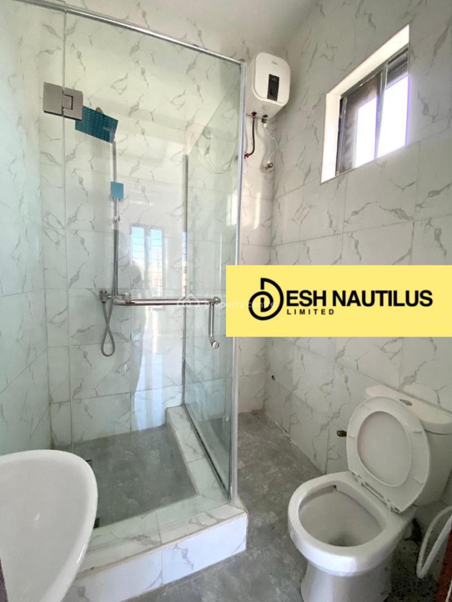 2 Bedroom Apartment, Governors Consent, Jakande, Lekki, Lagos, Flat / Apartment for Sale