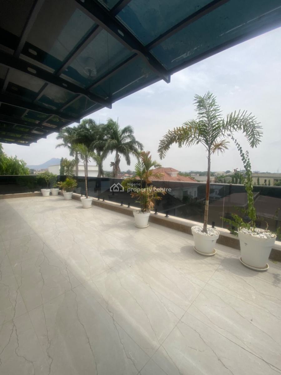 8 Bedroom Mansion, Maitama District, Abuja, Detached Duplex for Sale