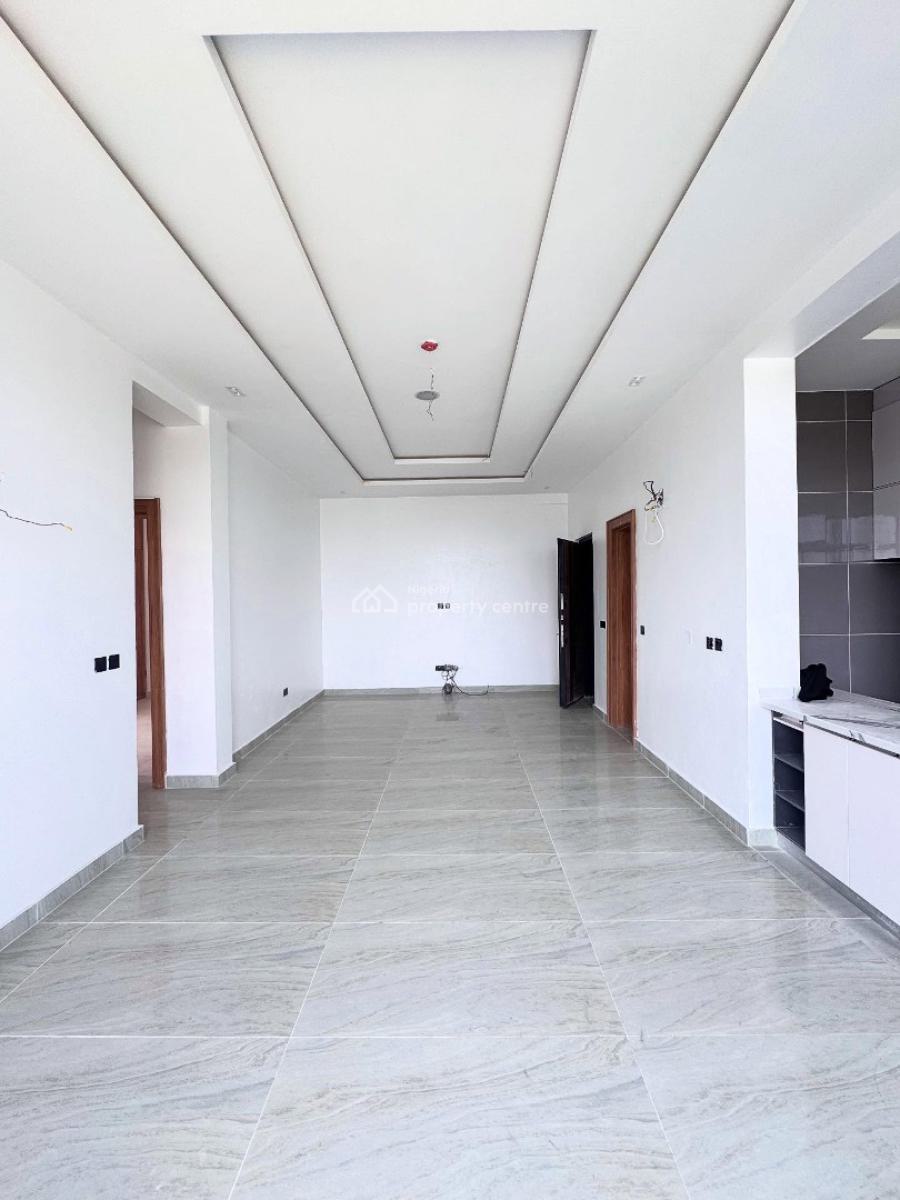 Beautiful Luxury 2 Bedroom Apartment with Bq, Lekki Phase 1, Lekki, Lagos, Block of Flats for Sale