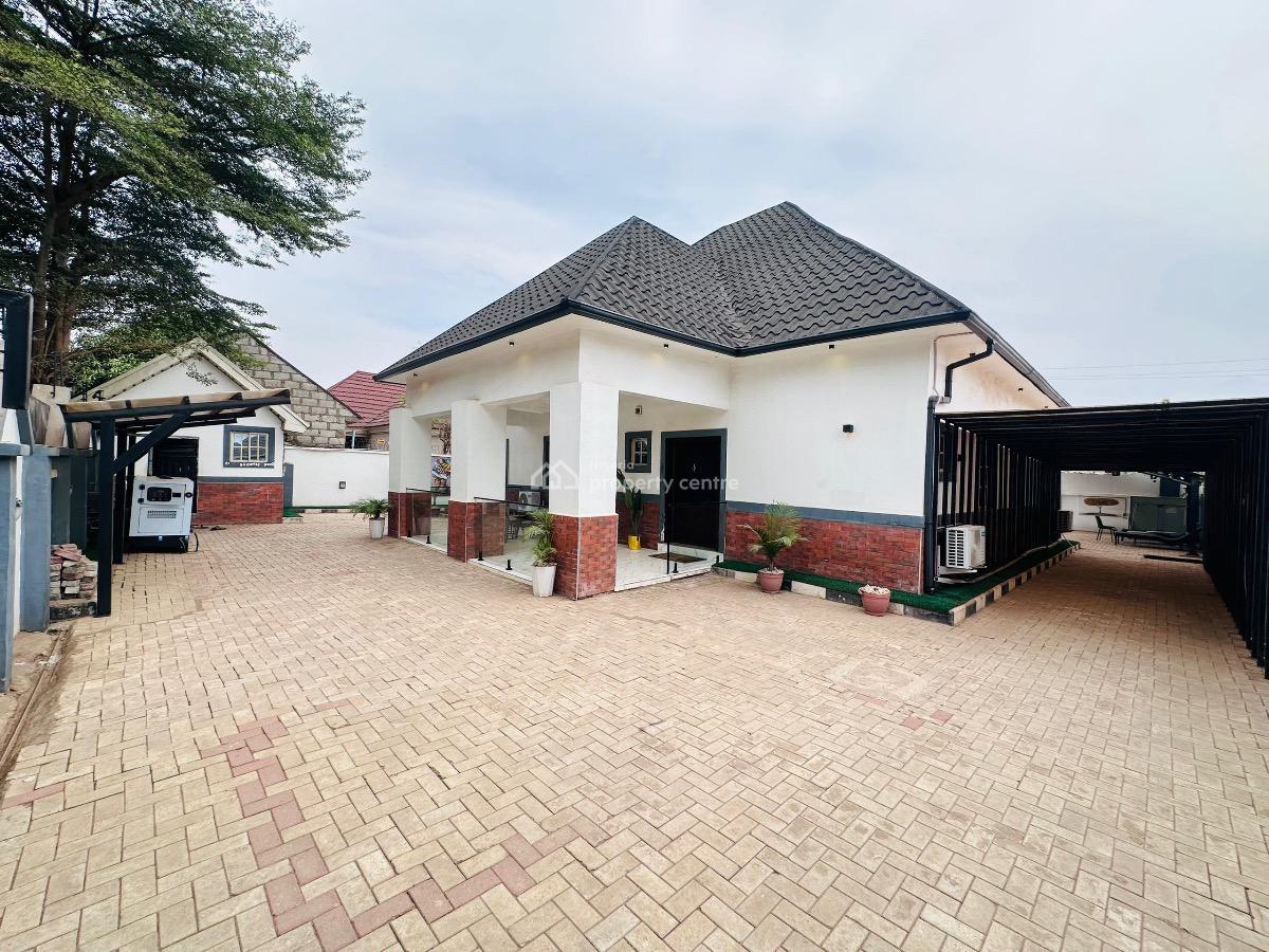 3 Bedroom Detached Bungalow  Fully Automated, Furnished,  Inverter, Gaduwa, Abuja, Detached Bungalow for Sale