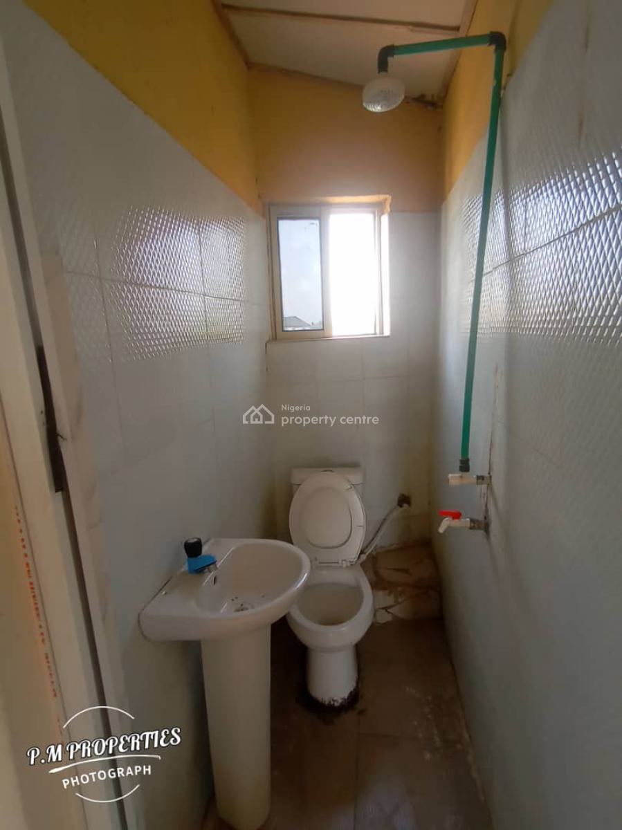 Self Contained, Magboro, Ogun, Self Contain (single Rooms) for Rent