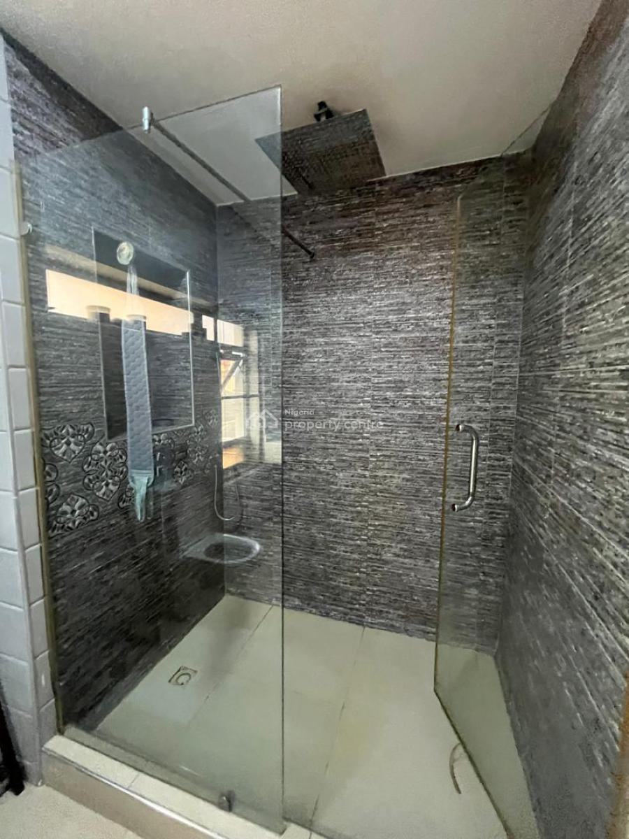 Well Maintained 4 Bedroom Terrace Duplex with Bq, Osapa, Lekki, Lagos, Terraced Duplex for Sale