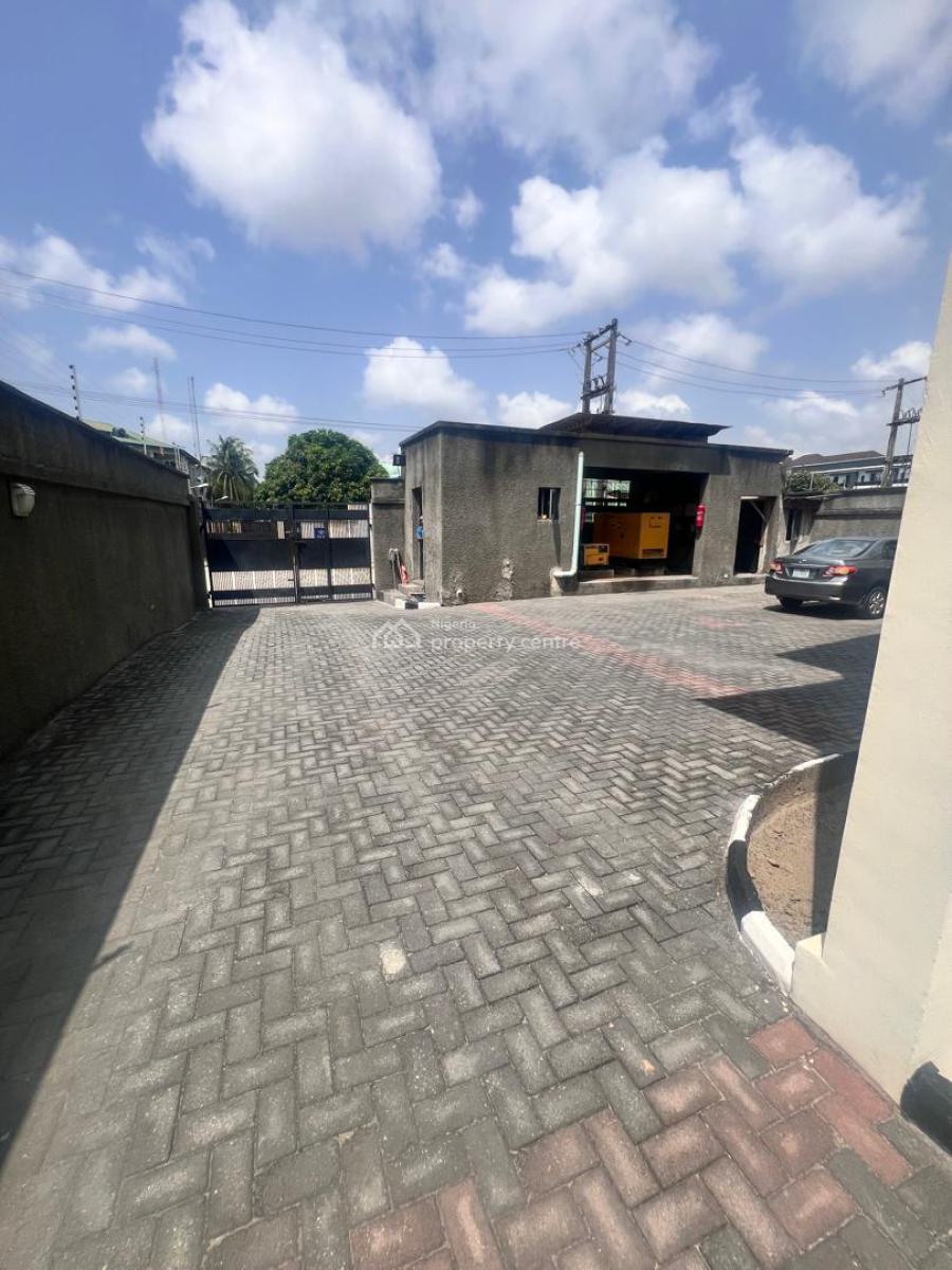 Partly Serviced 2-bedroom Apartment with a Room Bq, Oniru, Victoria Island (vi), Lagos, Flat / Apartment for Rent