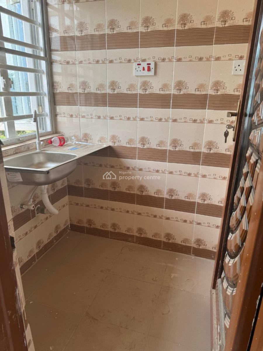 Mini Flat, Magboro, Ogun, Mini Flat (room and Parlour) for Rent