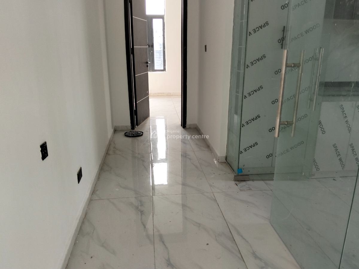 Spacious Mini Flat, Lekki, Lagos, Mini Flat (room and Parlour) for Sale