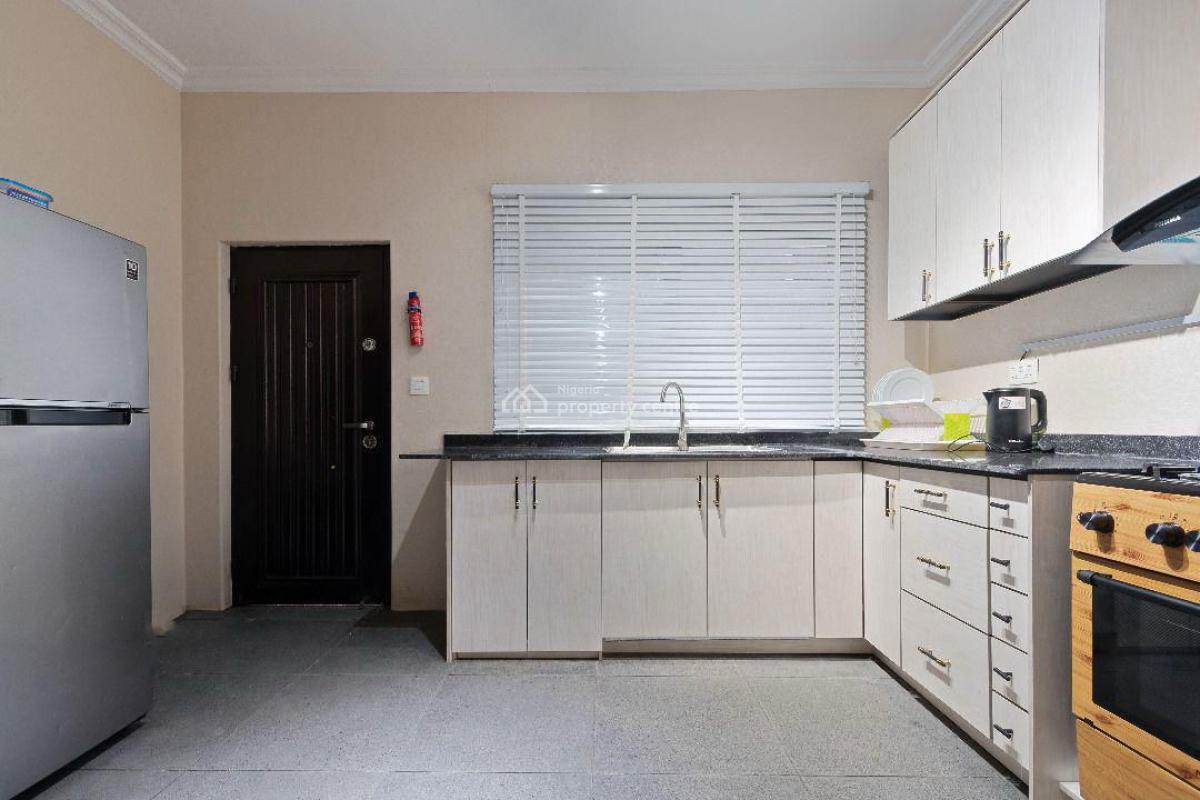 3 Bedroom Duplex & Snooker, Lekki Phase 1, Lekki, Lagos, Self Contain (single Rooms) Short Let