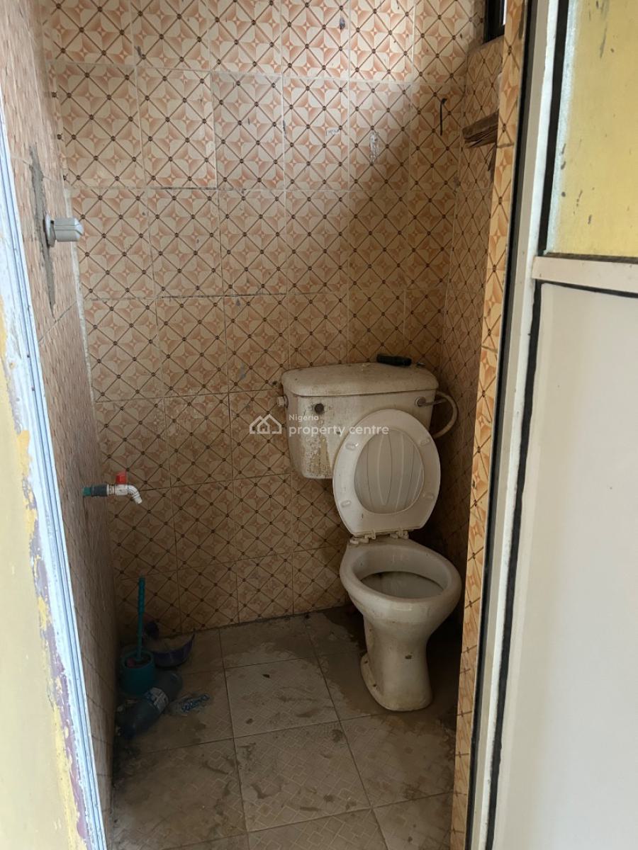 Decent Mini Flat, Hotel Bus Stop,  Adekunle Johnson Street., Isheri Olofin, Alimosho, Lagos, Mini Flat (room and Parlour) for Rent