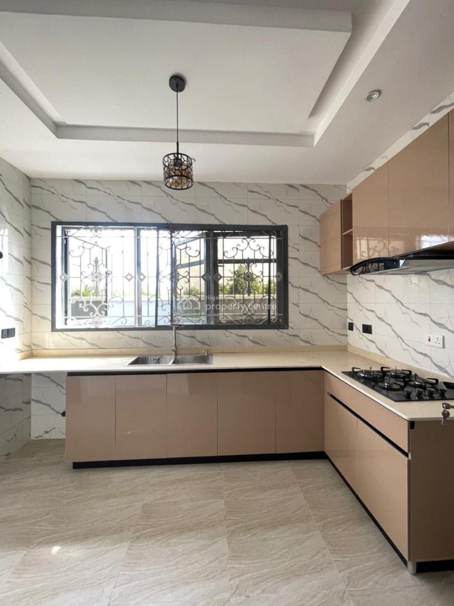 Specious 3 Bedrooms Apartment Available, Sangotedo, Lekki, Lagos, House for Rent