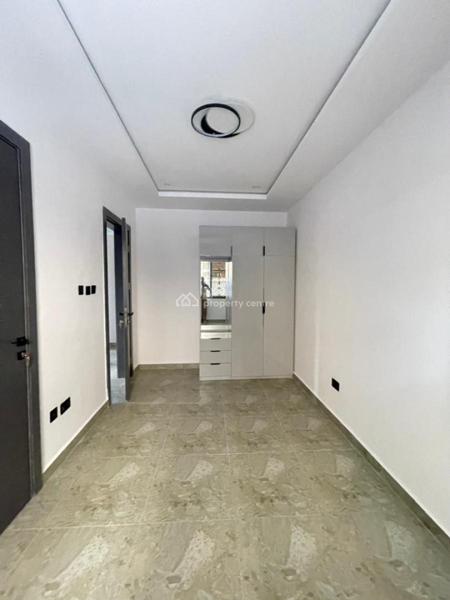 Specious 3 Bedrooms Apartment Available, Sangotedo, Lekki, Lagos, House for Rent