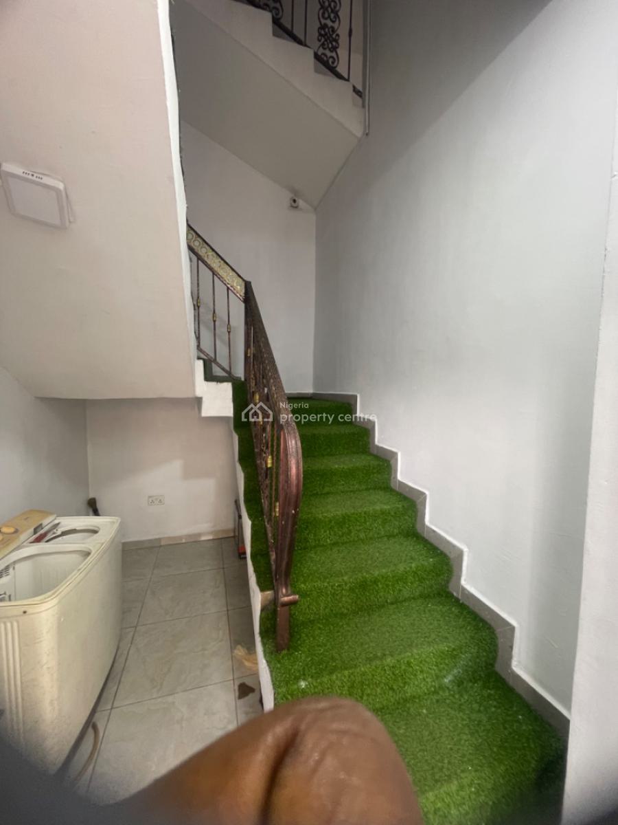 Shell Standard Luxurious 4 Bedroom Duplex with Federal Light, Shell Cooperatives Off Pearls Gardens Estate Eneka Link Road, Eneka, Port Harcourt, Rivers, Terraced Duplex for Rent