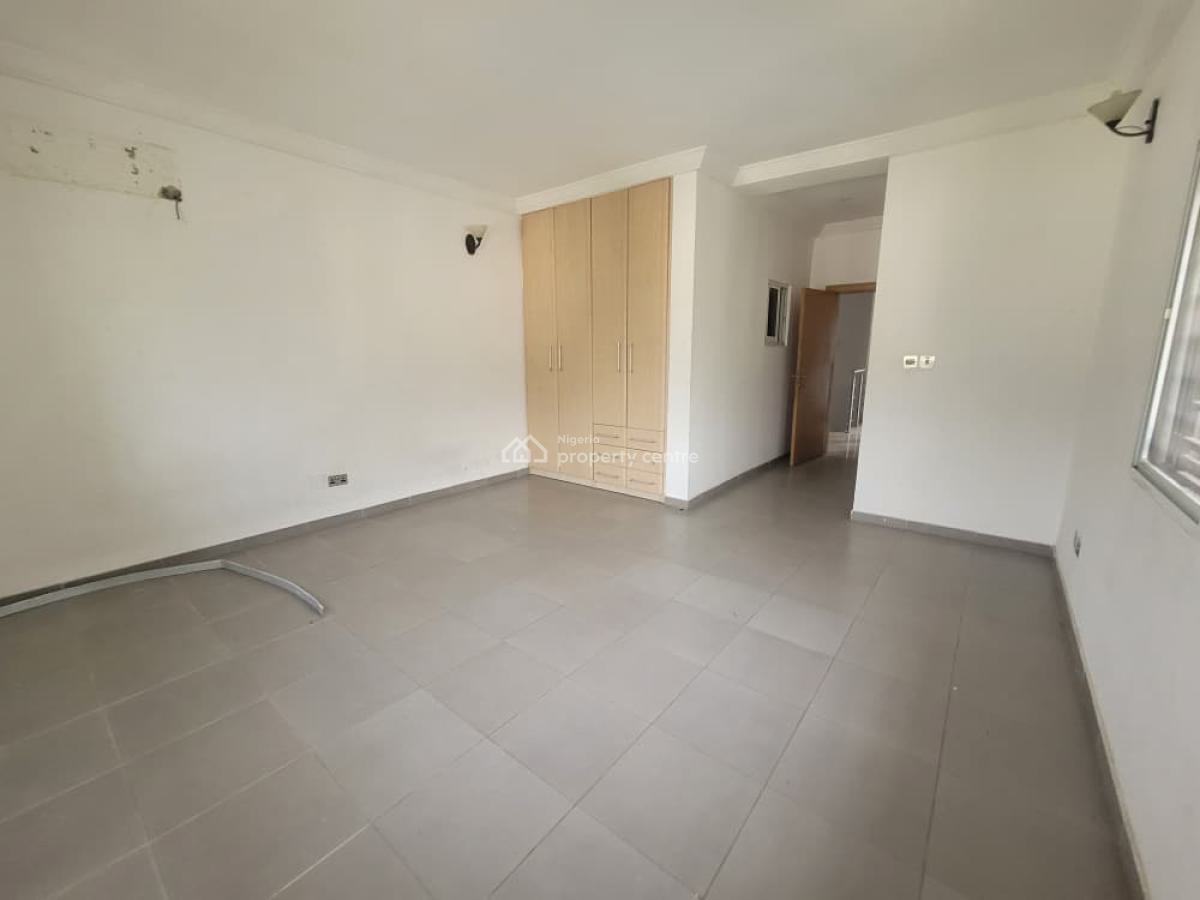 Well Maintained 4 Bedroom with Bq, Osapa London, Osapa, Lekki, Lagos, Terraced Duplex for Rent