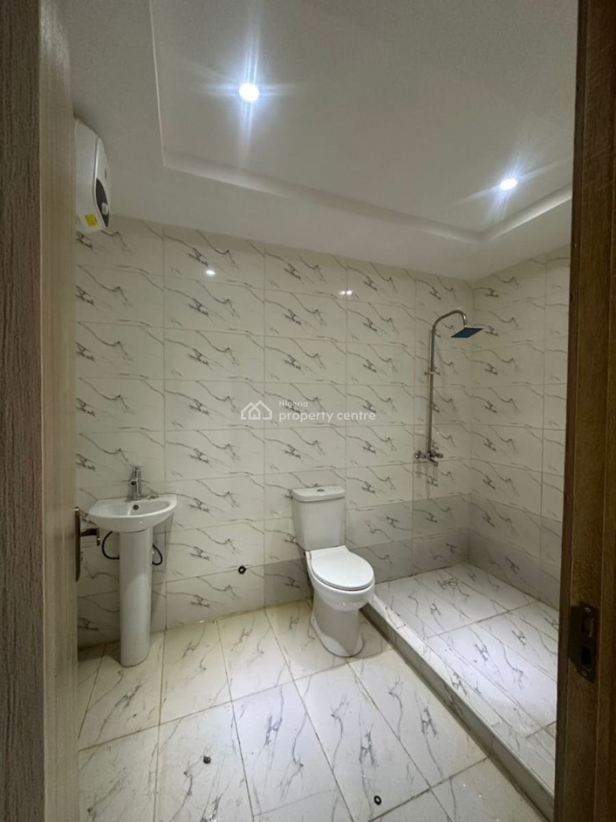 Well Maintained 4 Bedroom Terraced Duplex, Lekki Phase 1, Lekki, Lagos, Terraced Duplex for Rent