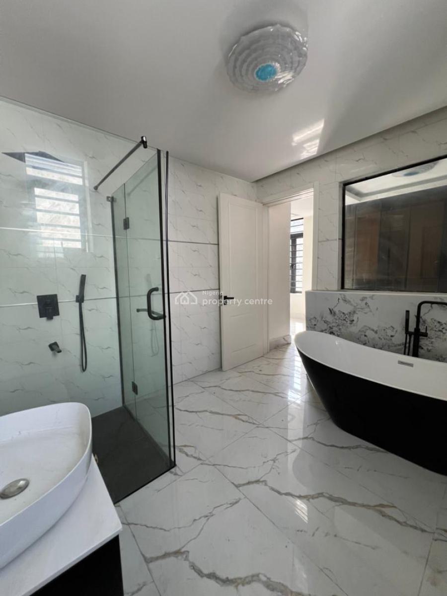 Exquisite 5 Bedroom Fully Detached Duplex (bq &pool) in Secured Estate, Lekki Phase 1, Lekki, Lagos, Detached Duplex for Sale