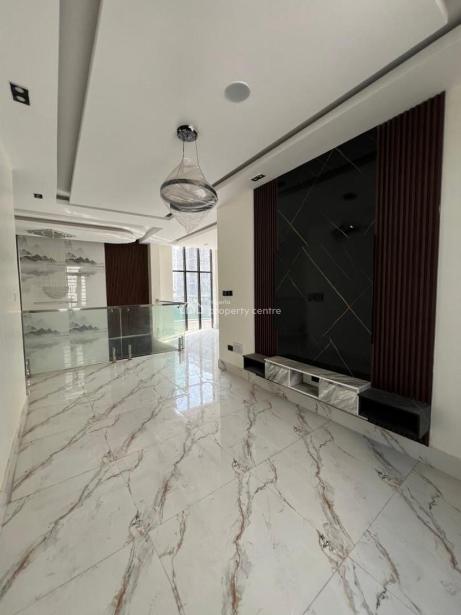 Exquisite 5 Bedroom Fully Detached Duplex (bq &pool) in Secured Estate, Lekki Phase 1, Lekki, Lagos, Detached Duplex for Sale