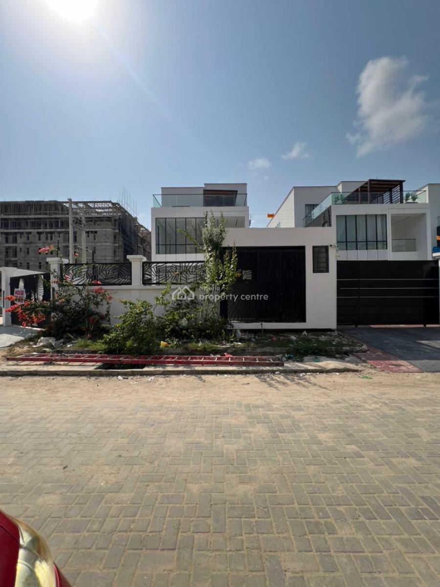 Exquisite 5 Bedroom Fully Detached Duplex (bq &pool) in Secured Estate, Lekki Phase 1, Lekki, Lagos, Detached Duplex for Sale