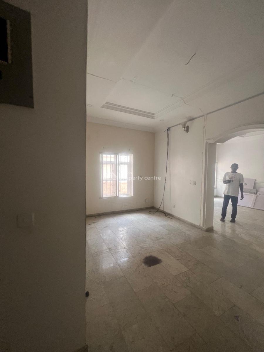 Well Maintained 4 Bedroom Semi Detached Duplex, Lekki Phase 1, Lekki, Lagos, Semi-detached Duplex for Rent