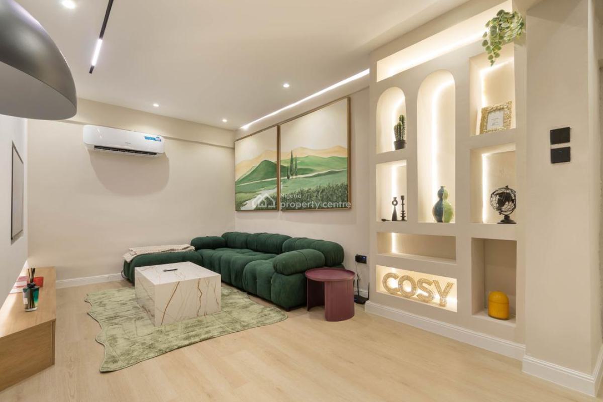Stunning & Cozy 2-bedroom Apartment with Gym & Top-tier Amenities, Admiralty Way, Lekki Phase 1, Lekki, Lagos, Flat / Apartment Short Let