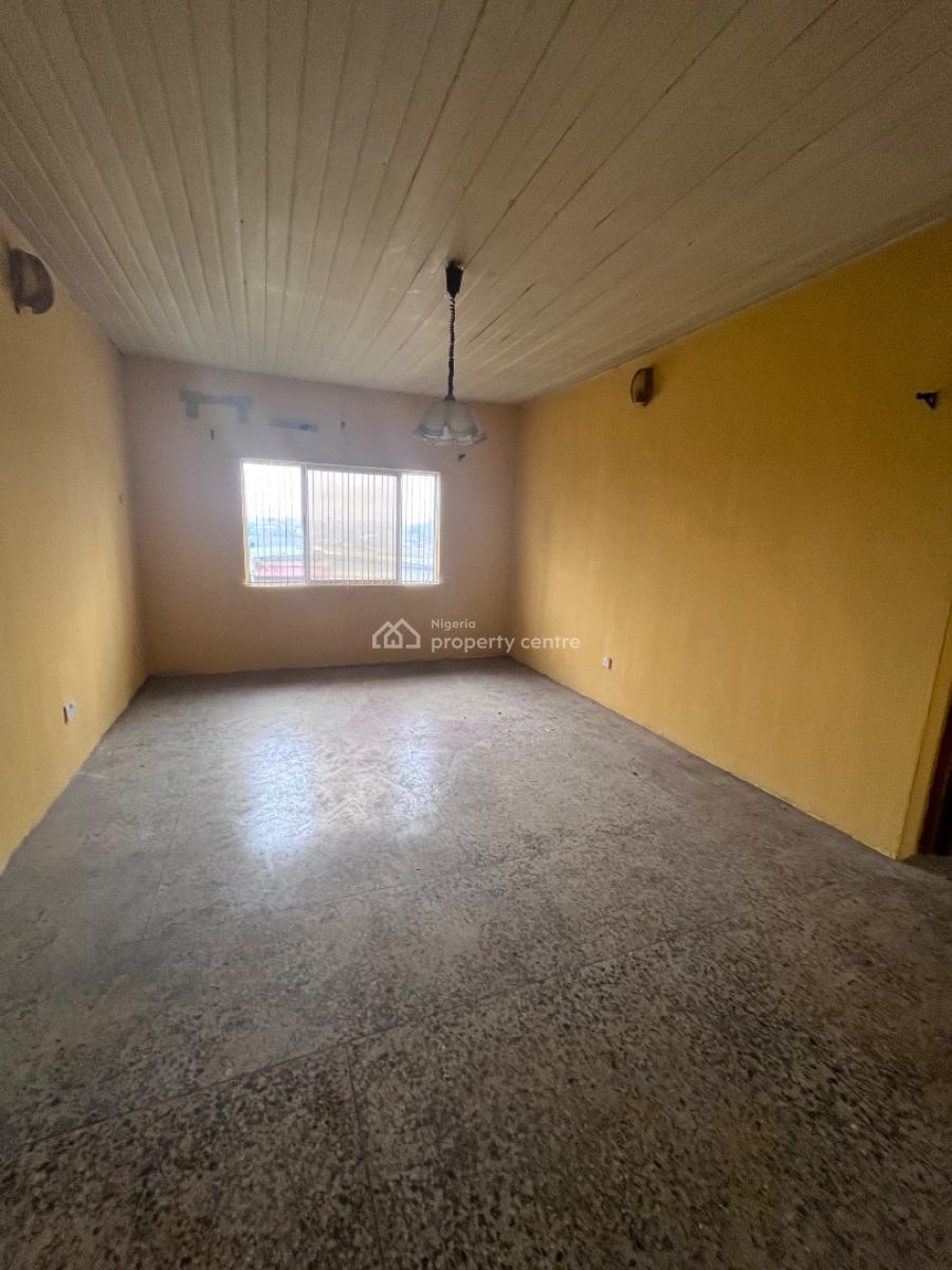 Spacious and Newly Renovated and 4 Bedroom Apartment, Opebi, Ikeja, Lagos, Flat / Apartment for Rent