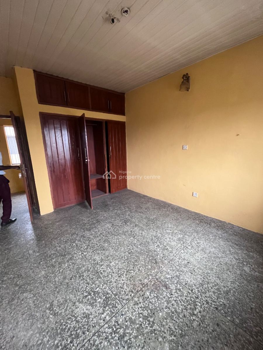 Spacious and Newly Renovated and 4 Bedroom Apartment, Opebi, Ikeja, Lagos, Flat / Apartment for Rent