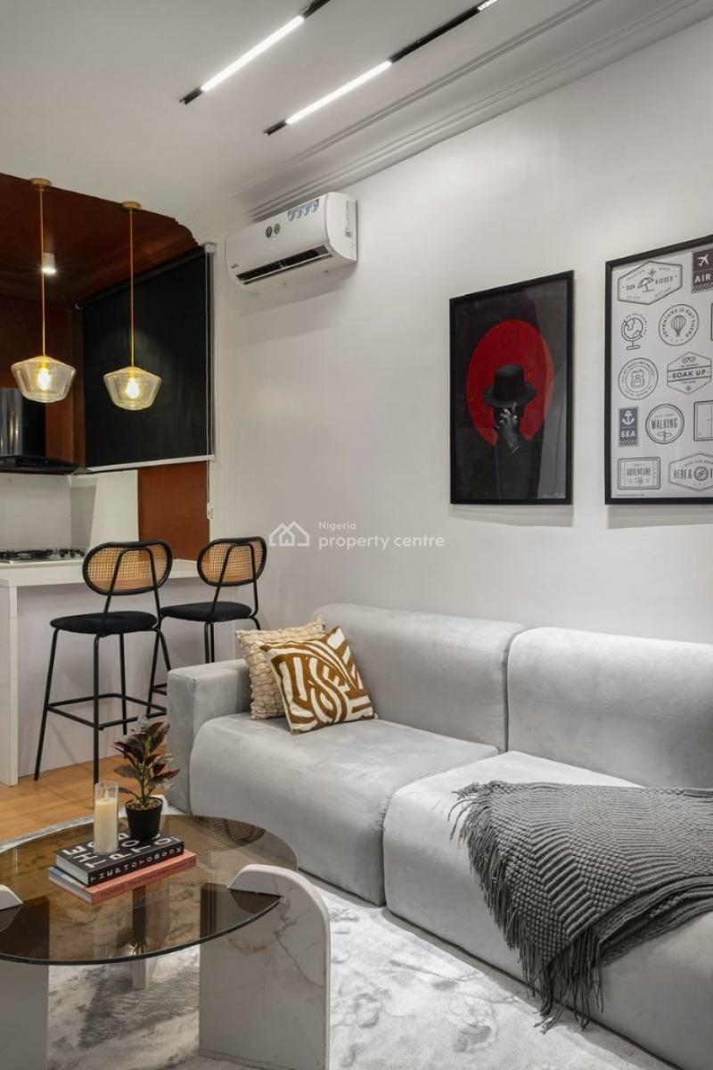 2-bedroom Apartment in Western Foreshore Estate, Western Foreshore Estate, Osapa, Lekki, Lagos, Flat / Apartment Short Let