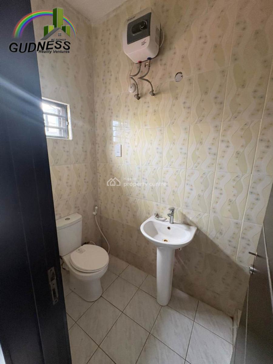 Fully Service 2 Bedroom Flat, Harris Drive, Lekki, Lagos, Flat / Apartment for Rent