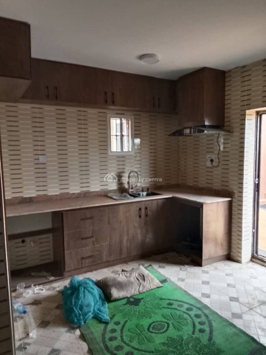 5 Bedroom Semi Detached Duplex in a Secured Estate, Gateway Zone Estate, Gra Phase 1, Magodo, Lagos, Semi-detached Duplex for Rent