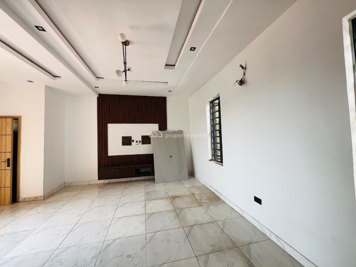 Well Built 2 Bedroom Apartment, Ilasan, Lekki, Lagos, Flat / Apartment for Rent