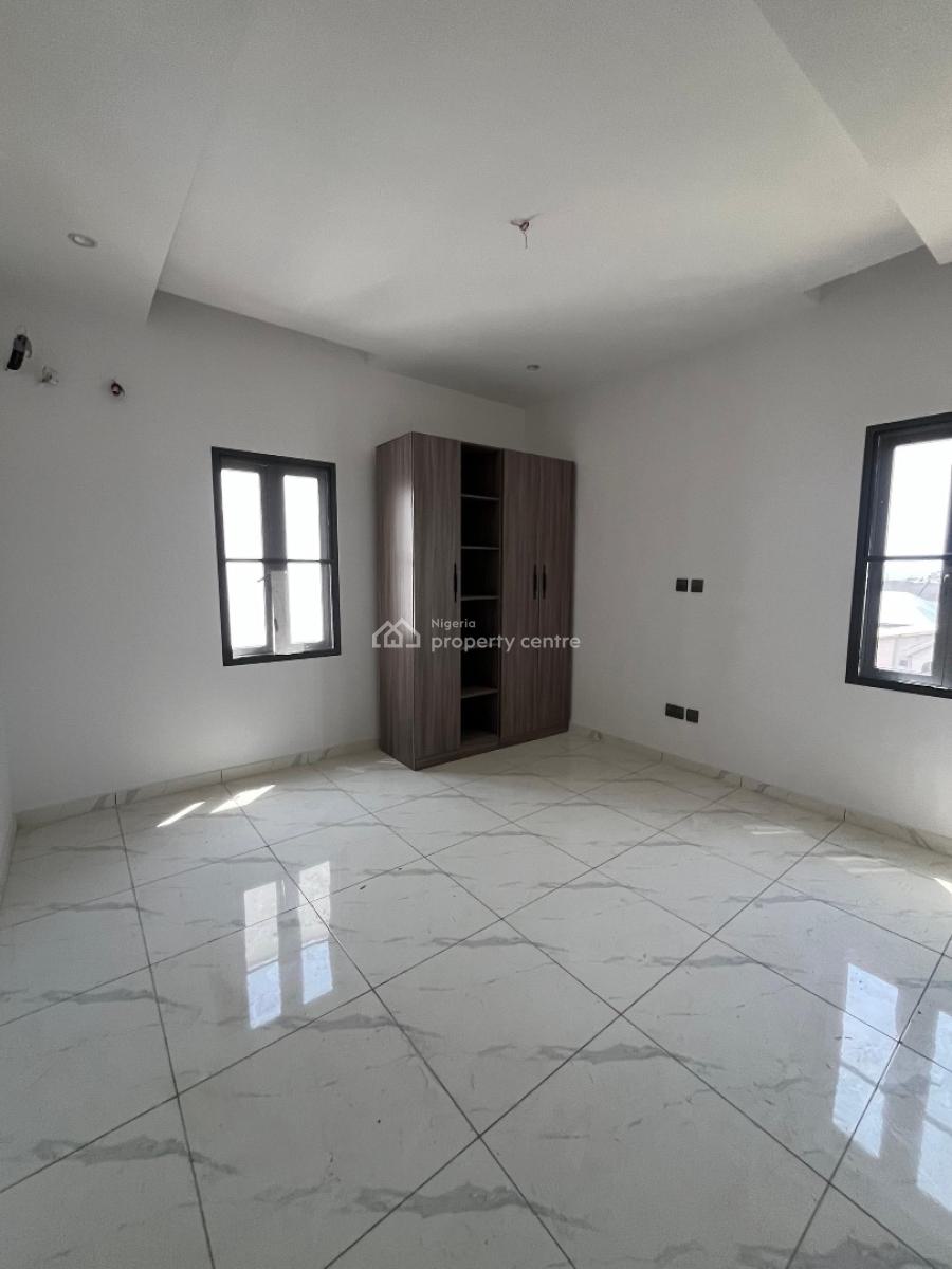 Luxuriously Built 2 Bedroom Apartment with Bq, Ikate, Ikate, Lekki, Lagos, Block of Flats for Sale