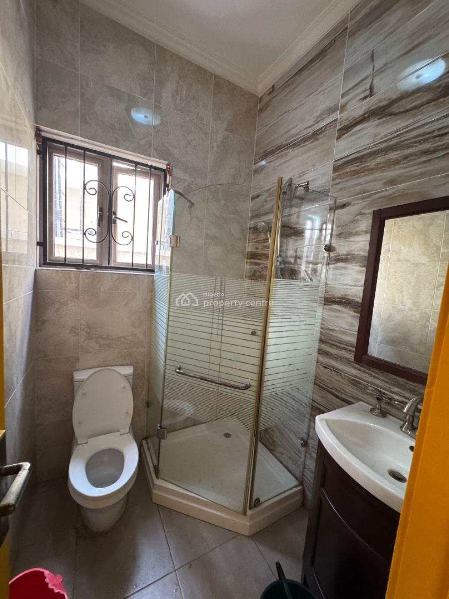 Massively Spacious Miniflat, Chevy View Estate, Lekki Expressway, Lekki, Lagos, Mini Flat (room and Parlour) for Rent