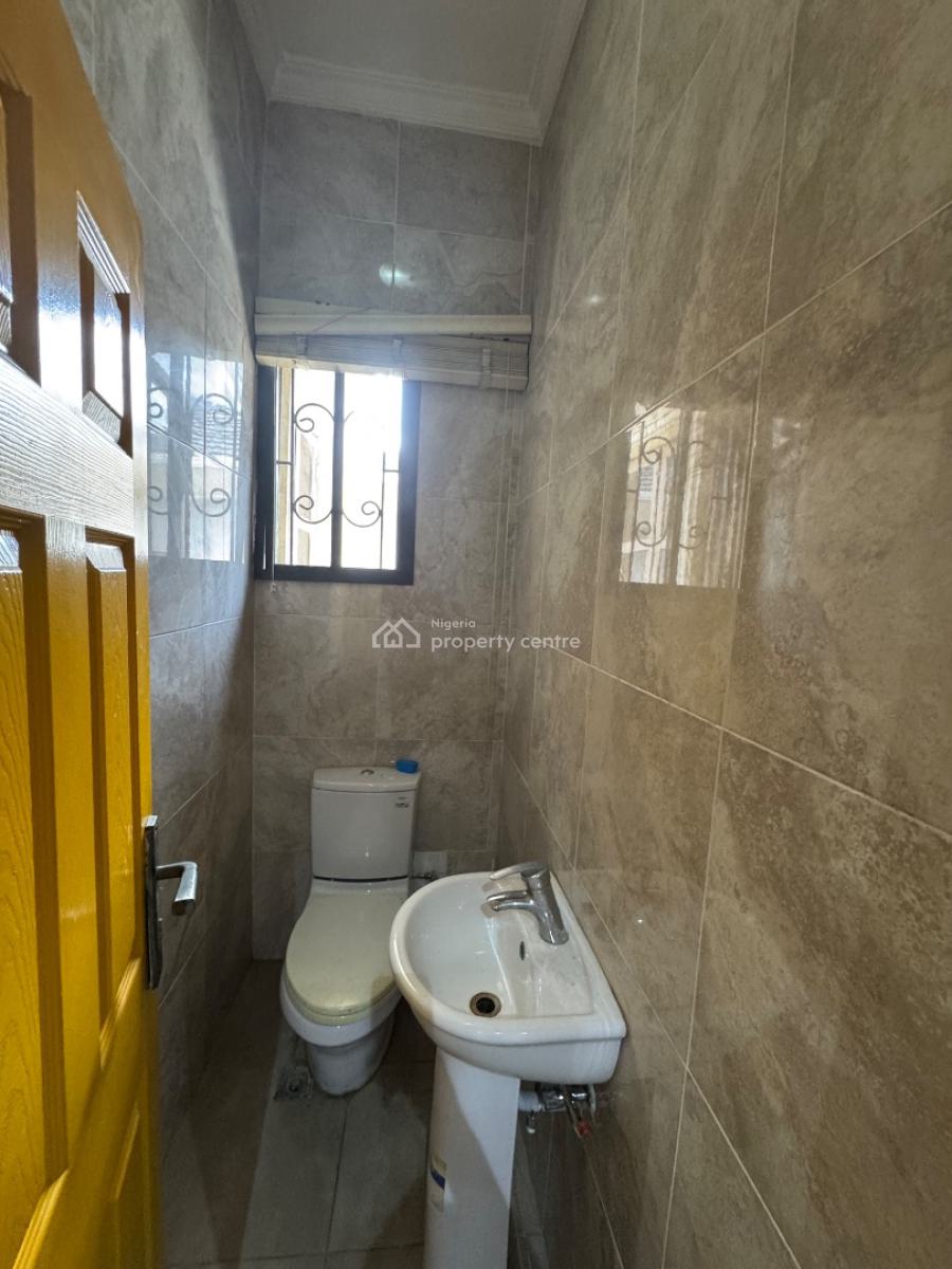 Massively Spacious Miniflat, Chevy View Estate, Lekki Expressway, Lekki, Lagos, Mini Flat (room and Parlour) for Rent