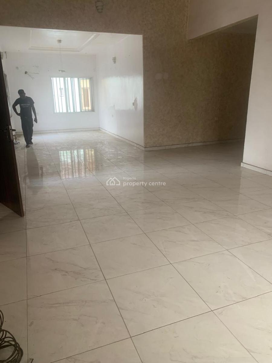 Neat 4 Bedroom Terrace with Bq, Osapa, Lekki, Lagos, Terraced Duplex for Rent