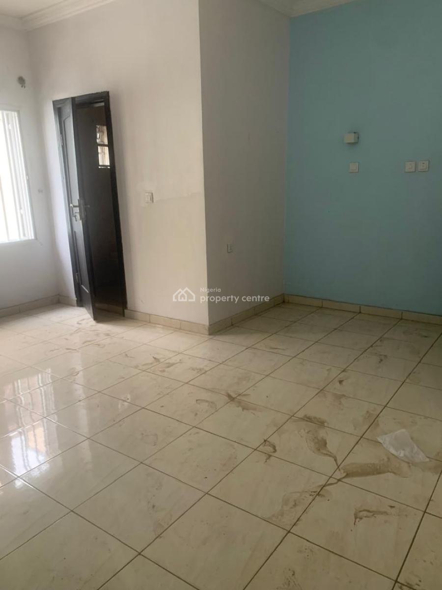 Neat 4 Bedroom Terrace with Bq, Osapa, Lekki, Lagos, Terraced Duplex for Rent