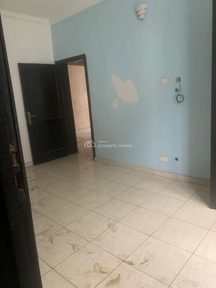 Neat 4 Bedroom Terrace with Bq, Osapa, Lekki, Lagos, Terraced Duplex for Rent