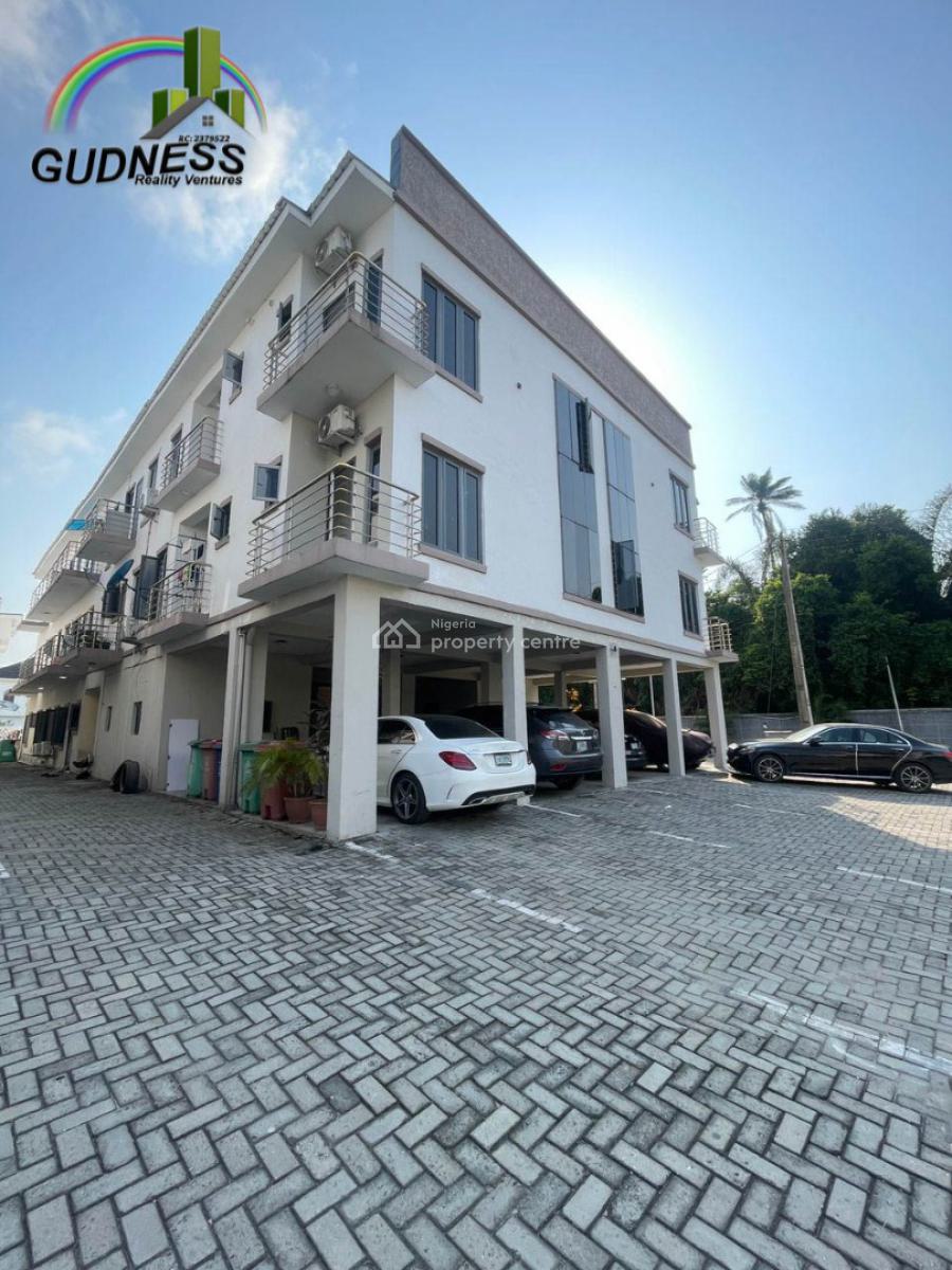 Spacious 3 Bedroom Flat with a Room Bq with Gym and 24 Hours Light, Conservation, Lekki, Lagos, Flat / Apartment for Rent