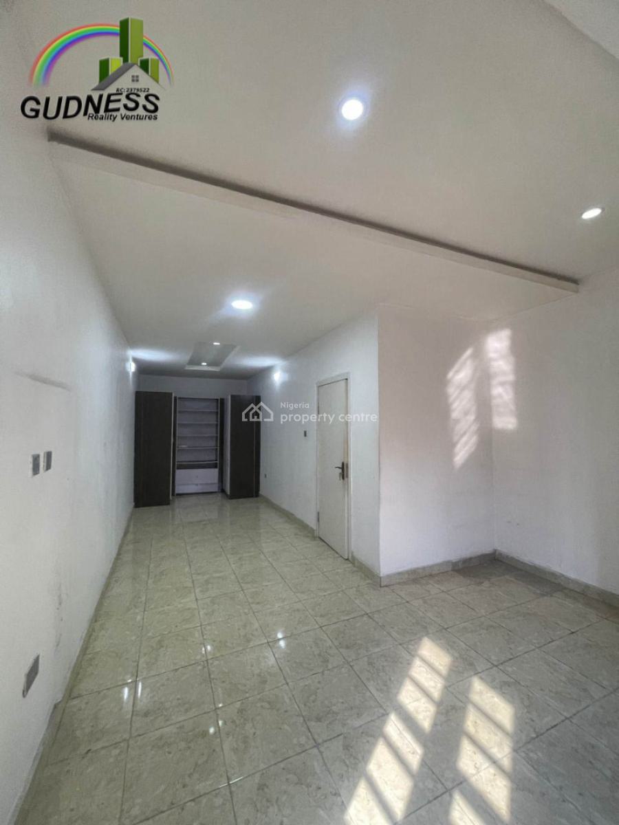 Spacious 3 Bedroom Flat with a Room Bq with Gym and 24 Hours Light, Conservation, Lekki, Lagos, Flat / Apartment for Rent