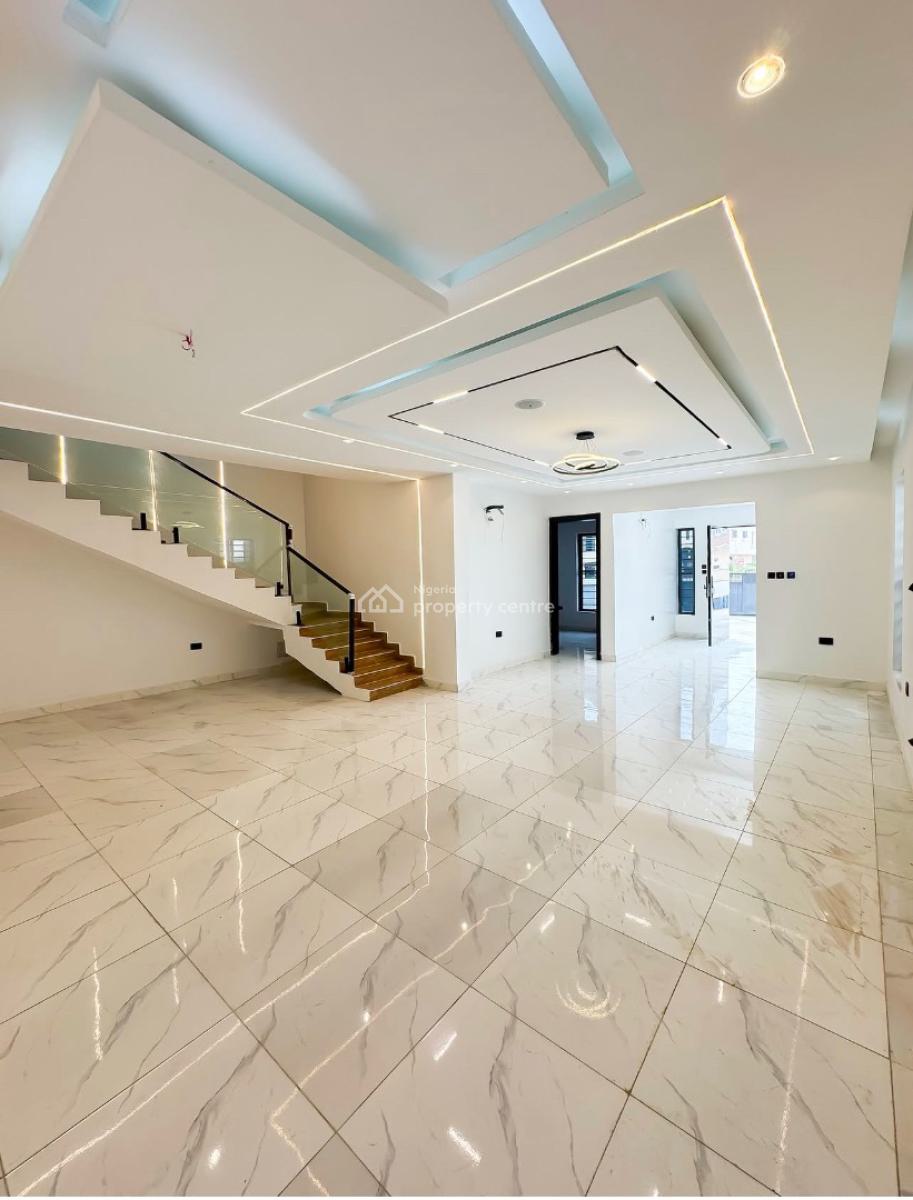 Contemporary 5 Bedroom Fully Detached Penthouse with Rooftop Terrace, Sangotedo, Ajah, Lagos, Detached Duplex for Sale