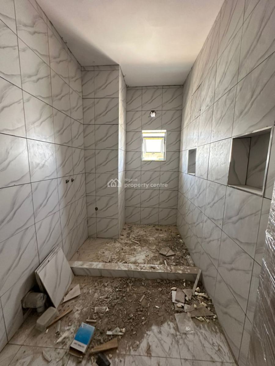 Luxury 3-bedroom Apartment with Bq, Kado, Abuja, Flat / Apartment for Sale