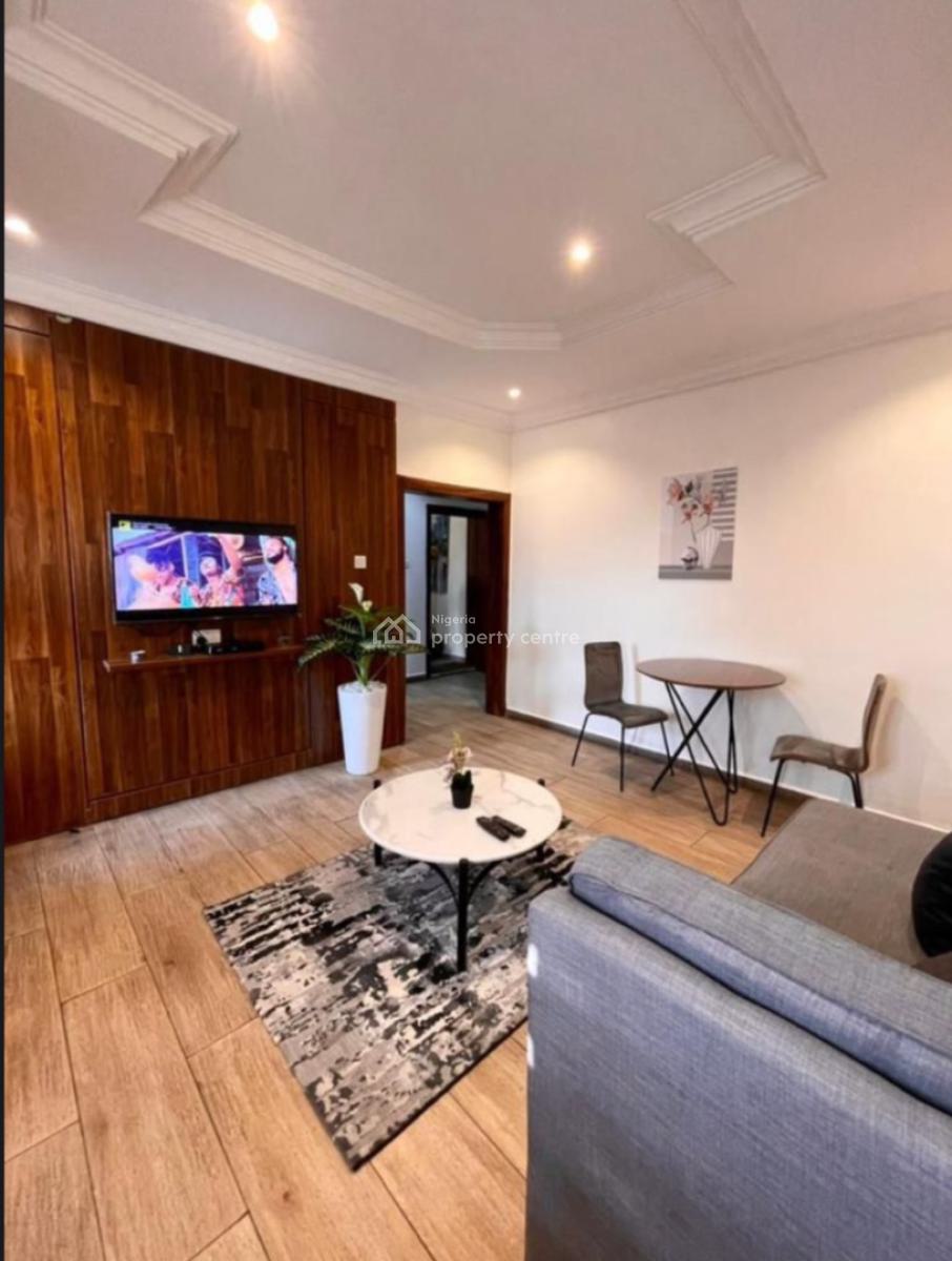 1 Bedroom Apartment, Lekki Phase 1, Lekki, Lagos, Flat / Apartment Short Let