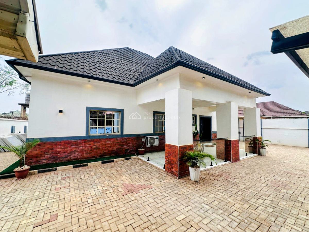 Fully Furnished 3 Bedroom Detached Bungalow with Swimming Pool, Gaduwa, Abuja, Detached Duplex for Sale