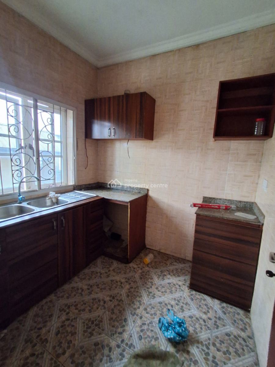 2 Bedroom Upstairs, Badore, Ajah, Lagos, House for Rent
