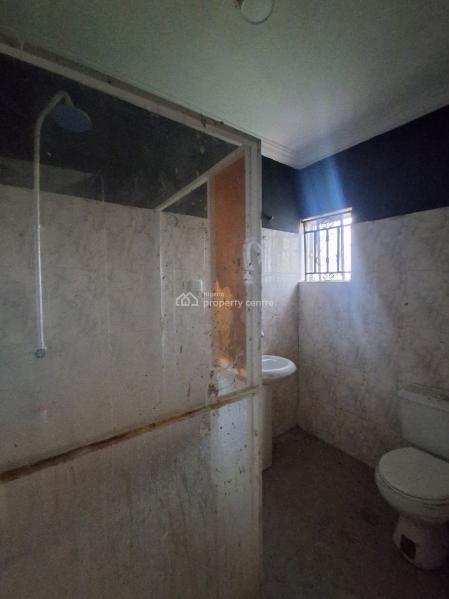 3 Bedroom Flat Upstairs, Badore, Ajah, Lagos, House for Rent