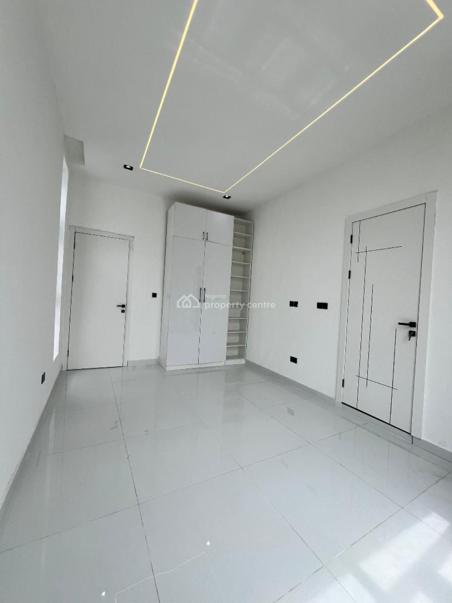 Luxury 5 Bedroom Fully Detached Duplex with Pool & Bq, Ikota, Lekki, Lagos, Detached Duplex for Sale