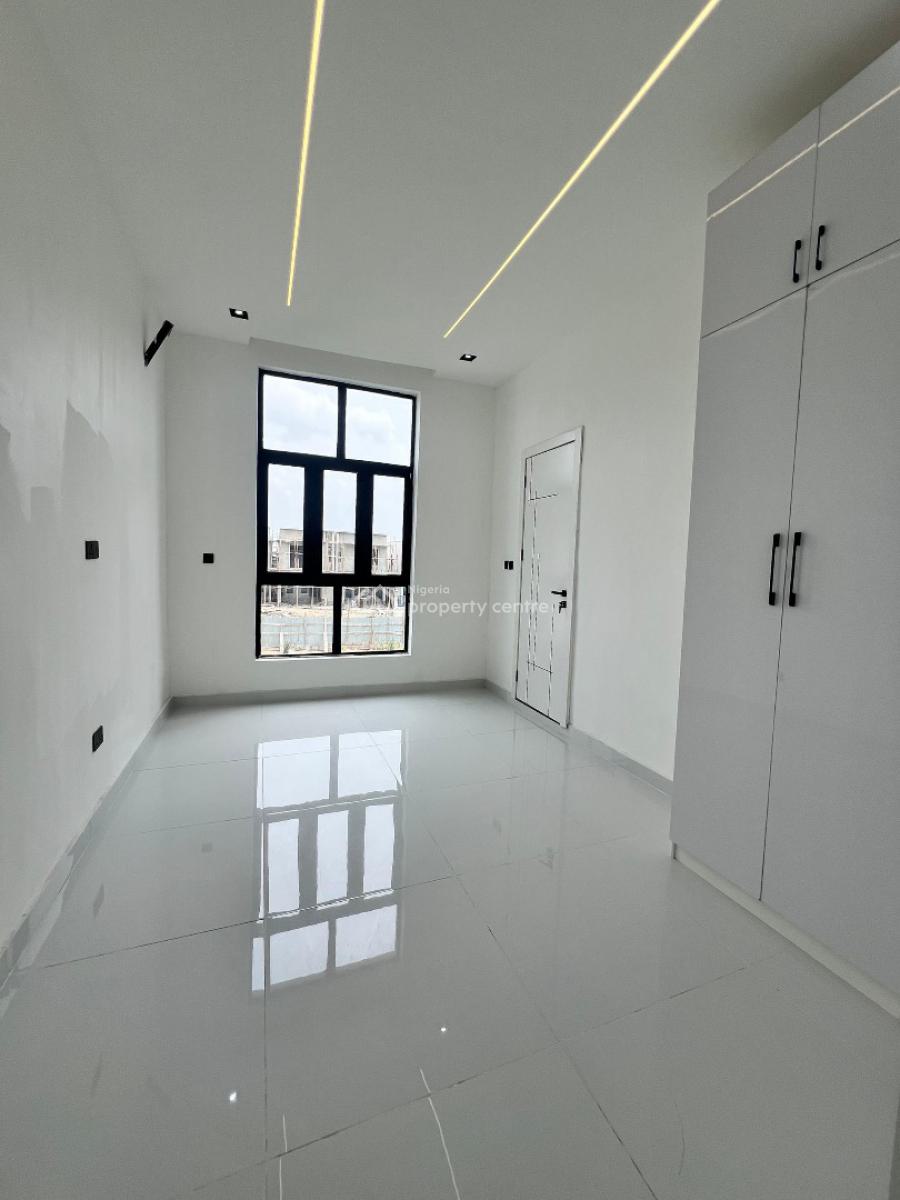 Luxury 5 Bedroom Fully Detached Duplex with Pool & Bq, Ikota, Lekki, Lagos, Detached Duplex for Sale