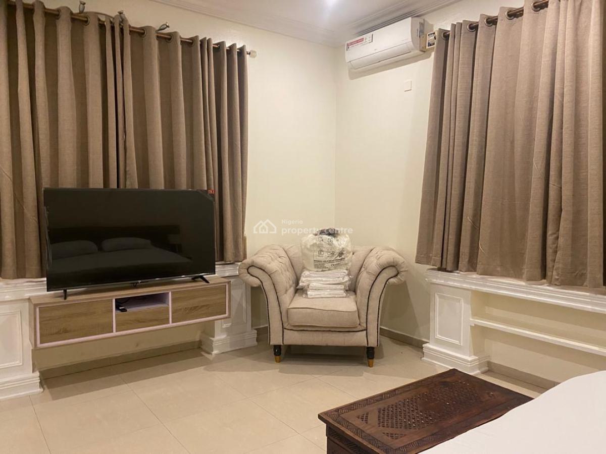a Newly Renovated 4 Bedroom Semi-detached Duplex with 1 Bedroom Boys Quarter, Maitama District, Abuja, Semi-detached Duplex for Rent