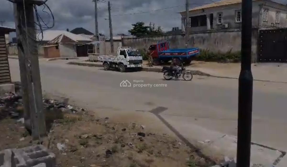 Distress Half Plot Commercial Fenced Land, Elesekan, Bogije, Ibeju Lekki, Lagos, Commercial Land for Sale