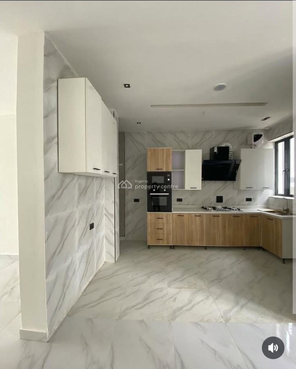 Fully Serviced 2 Bedroom Apartment, Ologolo, Lekki, Lagos, Flat / Apartment for Rent